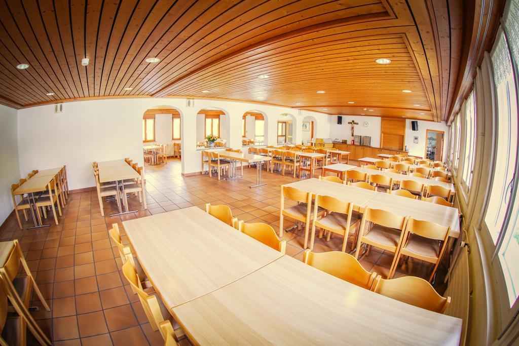 Hotel & Bildungshaus St. Jodern Visp Kültér fotó