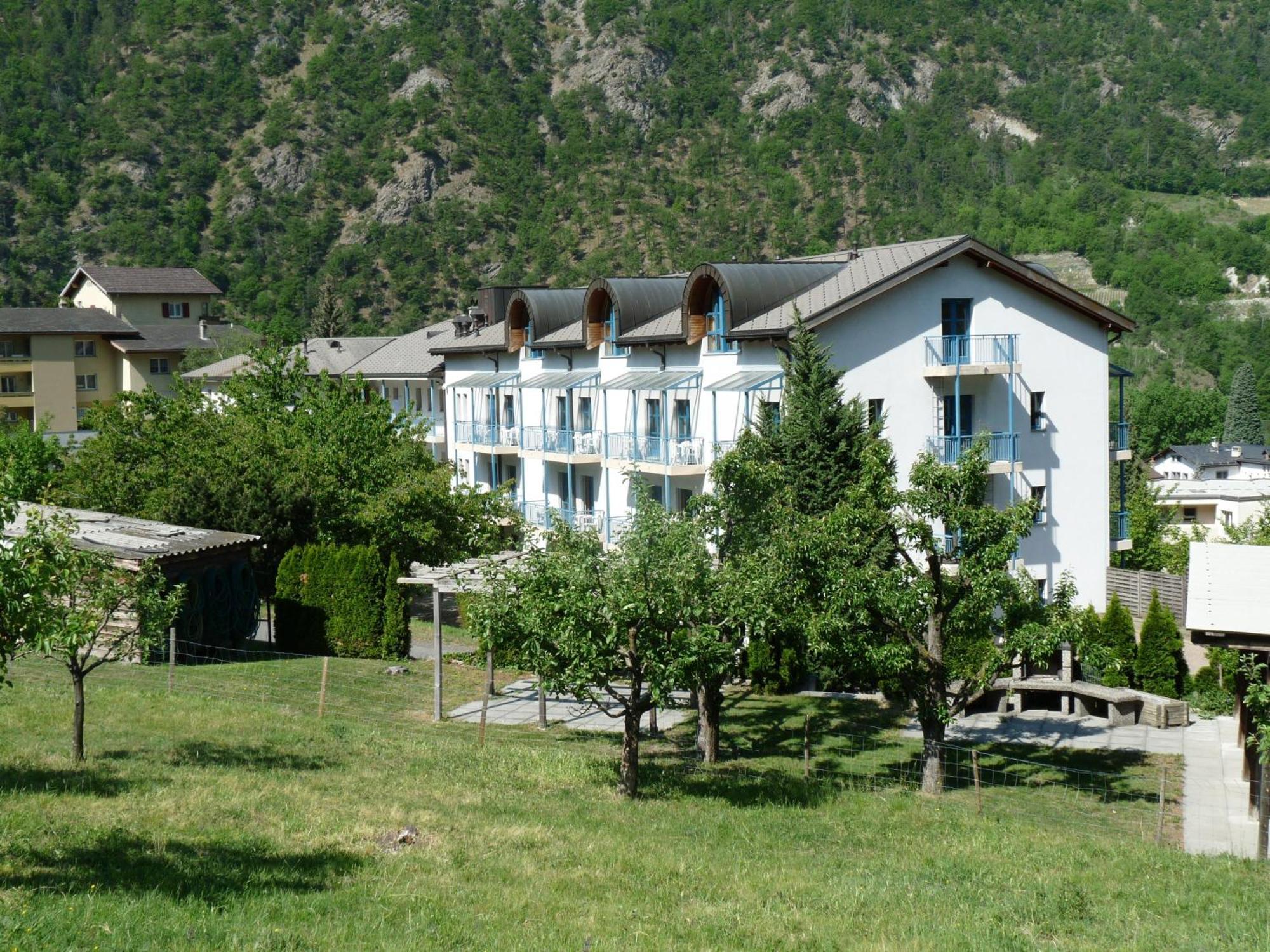 Hotel & Bildungshaus St. Jodern Visp Kültér fotó