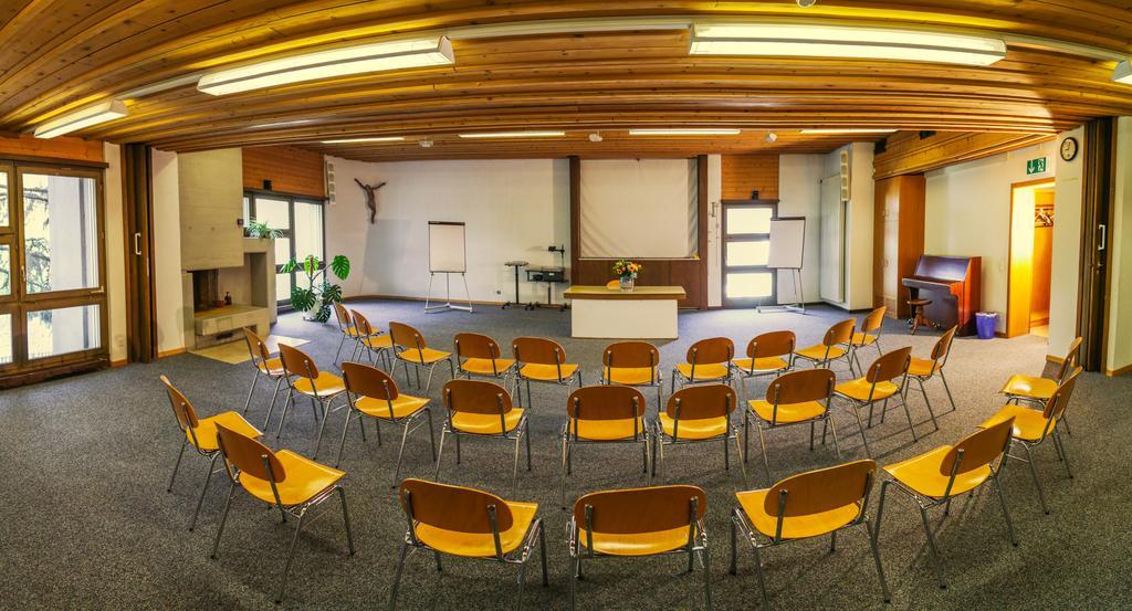 Hotel & Bildungshaus St. Jodern Visp Kültér fotó