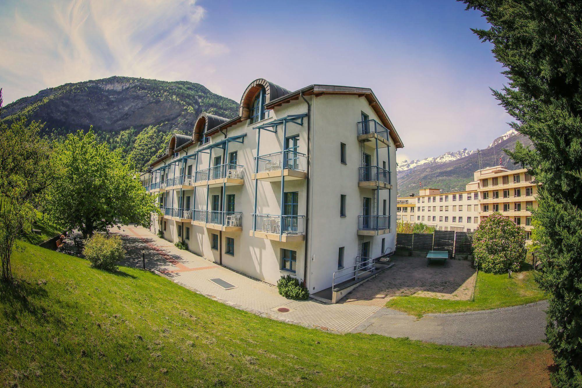 Hotel & Bildungshaus St. Jodern Visp Kültér fotó