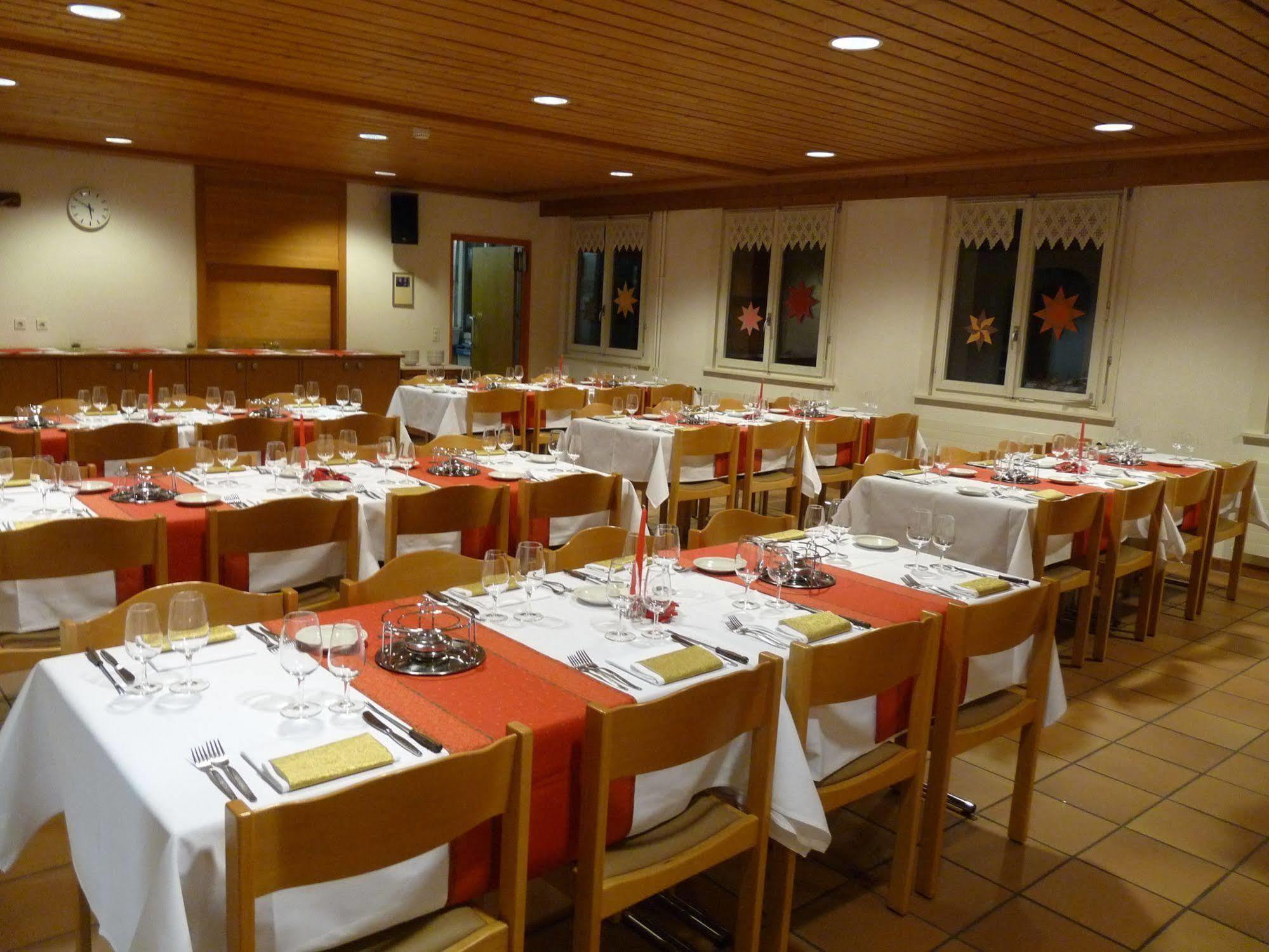 Hotel & Bildungshaus St. Jodern Visp Kültér fotó