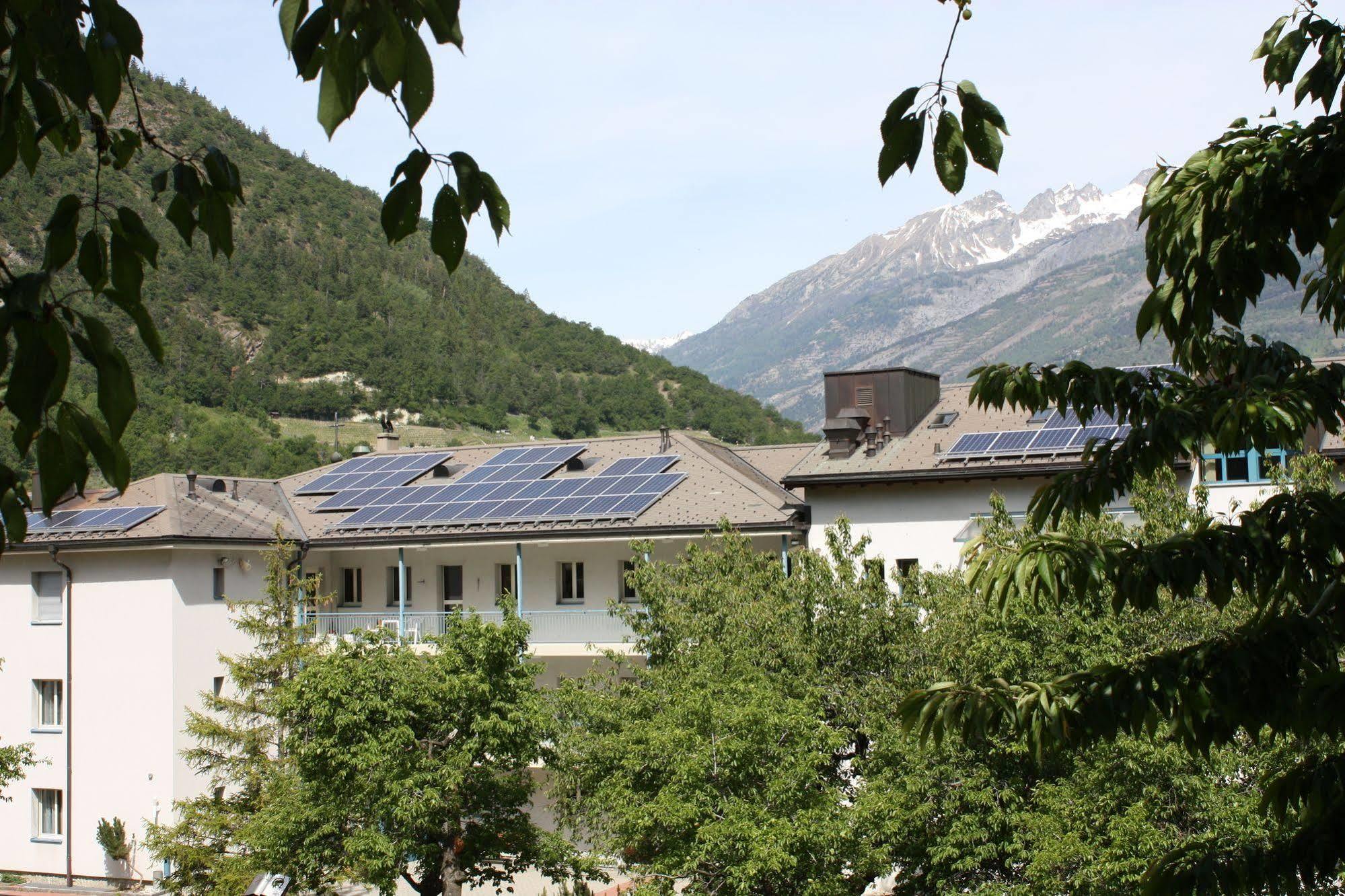 Hotel & Bildungshaus St. Jodern Visp Kültér fotó